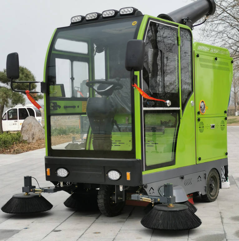 长沙道路清洁广泛应用电动环卫清扫车